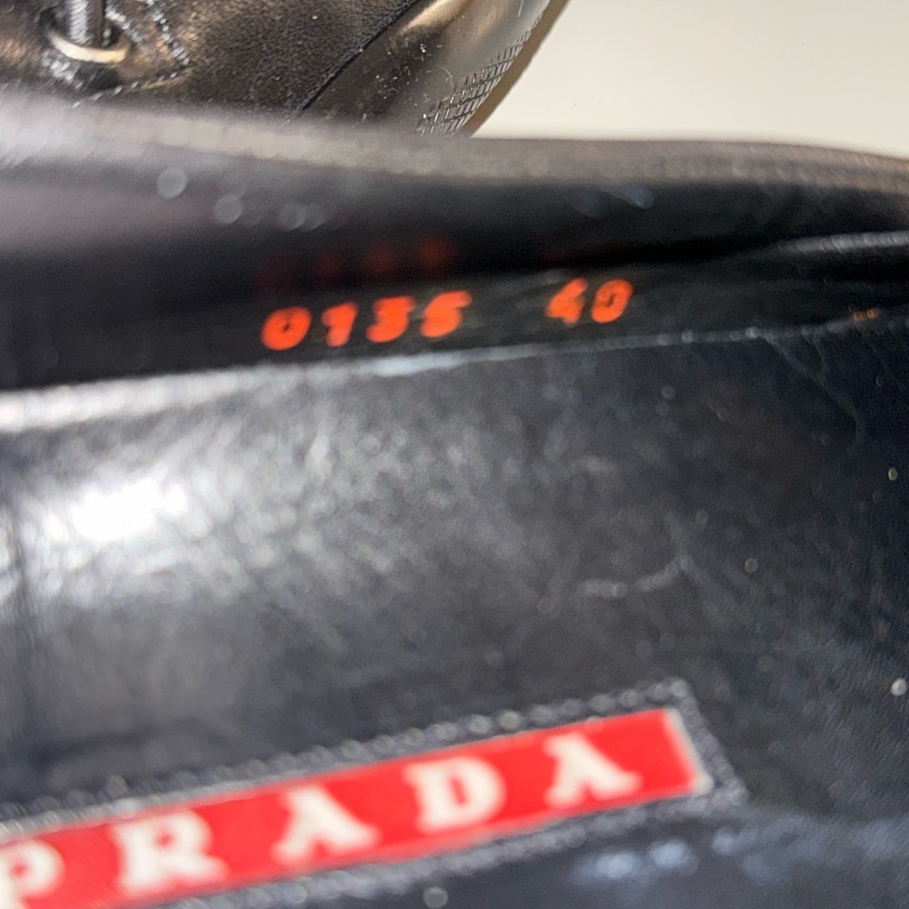 Prada Women’s Black Soft Leather Loafers - Size 40. Barely Worn. - Picture 6 of 9
